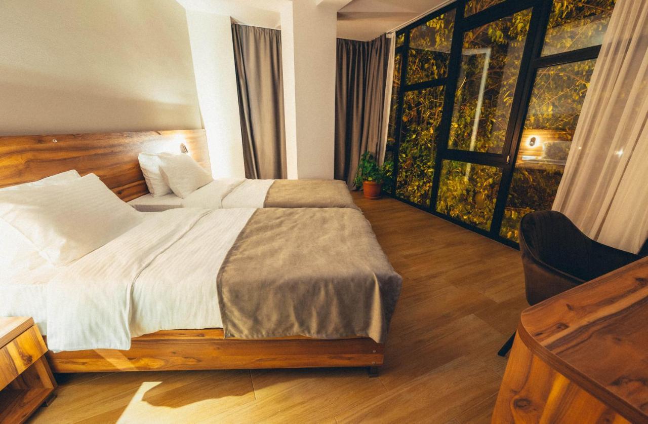 Address Boutique Hotel Tiflis Exterior foto