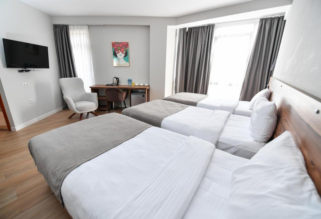 Address Boutique Hotel Tiflis Exterior foto