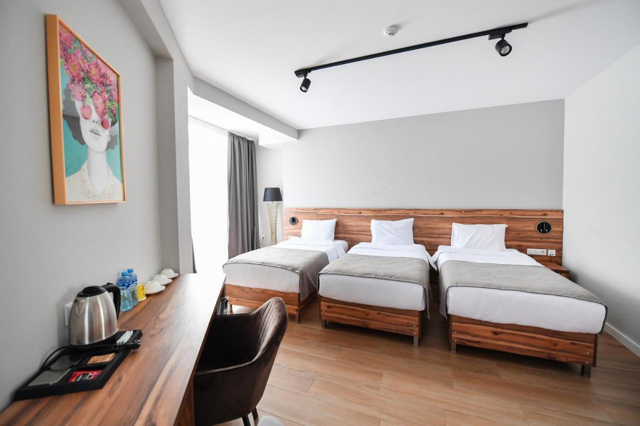 Address Boutique Hotel Tiflis Exterior foto