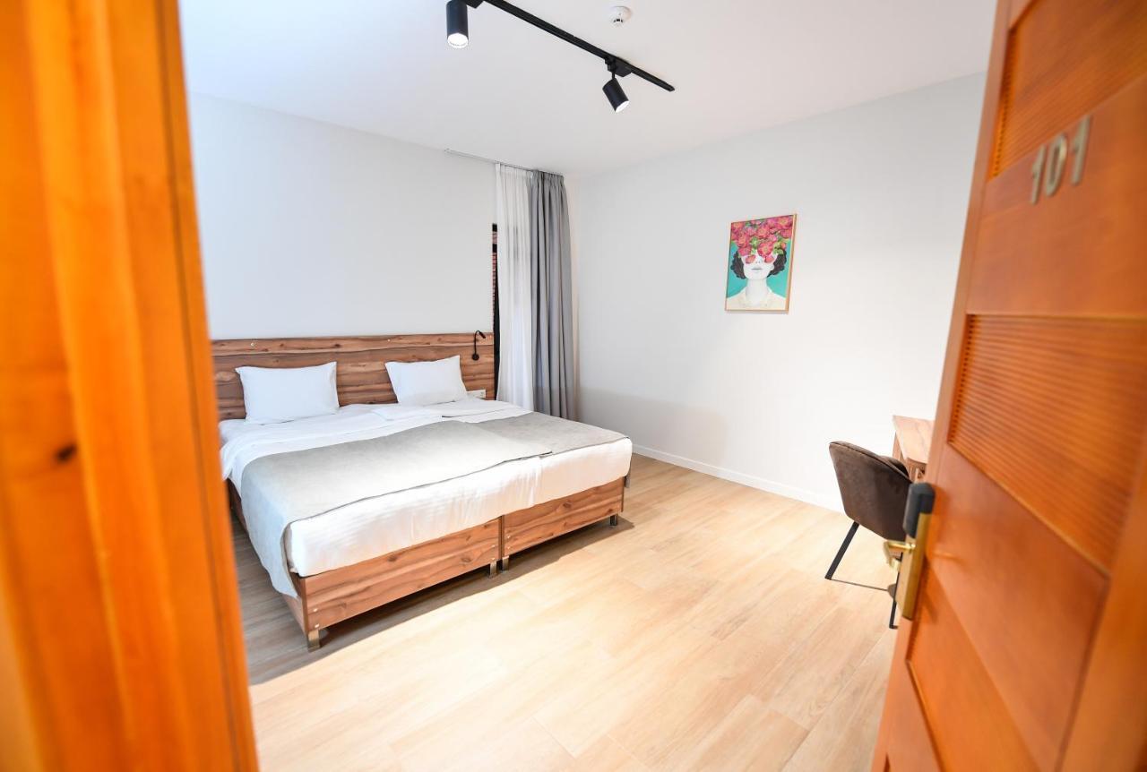 Address Boutique Hotel Tiflis Exterior foto