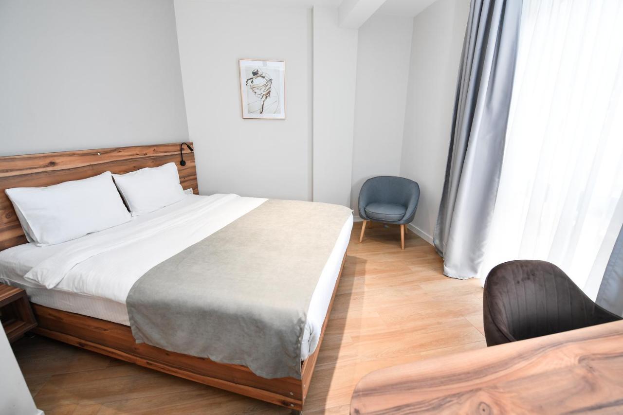 Address Boutique Hotel Tiflis Exterior foto