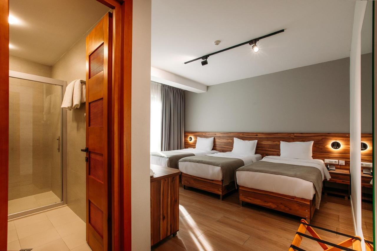 Address Boutique Hotel Tiflis Exterior foto