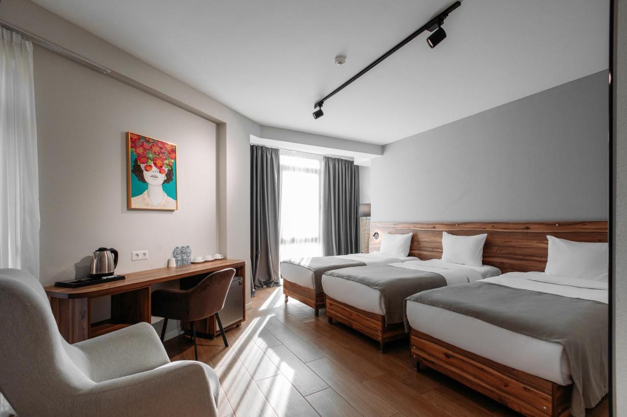 Address Boutique Hotel Tiflis Exterior foto